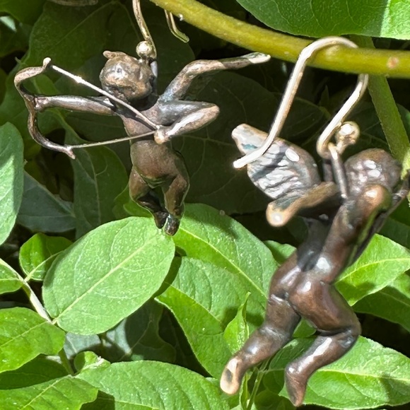 Gabriella Kiss Arching Angels Earrings - Picture 15 of 16